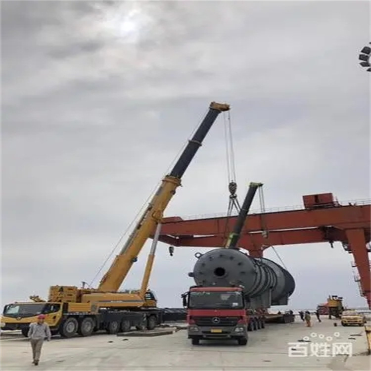 武强如何选择好的吊车出租进行设备吊装